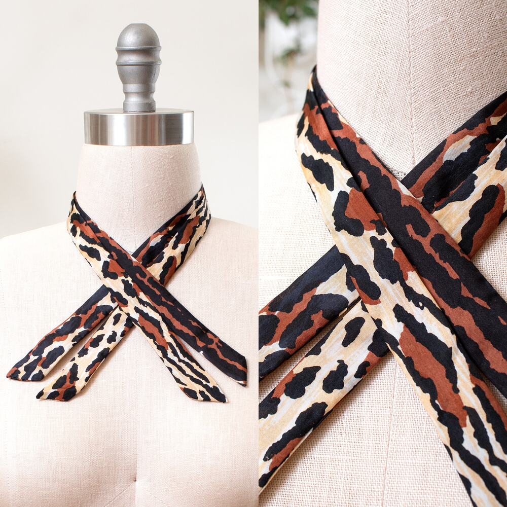 Vintage 1950s VERA NEUMANN Silk Tie 50s Leopard Animal Print Dress Scarf